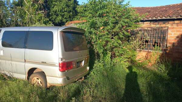 Diario HOY | Robo domiciliario y crimen de un alemán: abandonan vehículo hurtado