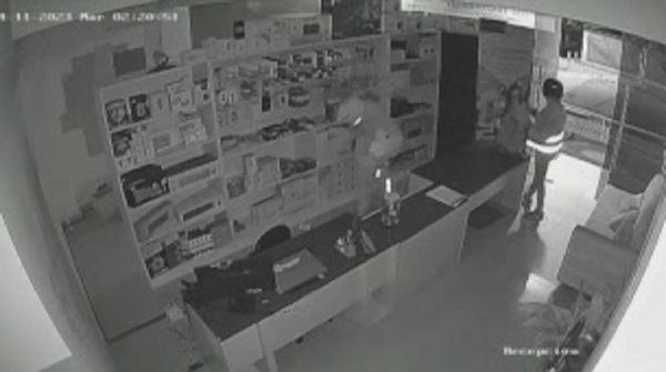 Local comercial fue asaltado en San Lorenzo: Entraron a robar y se llevaron cajas vacías - C9N