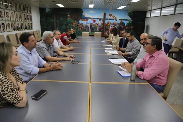 Bicisenda: Plantean estacionamientos de alta rotación en intersecciones de Palma - Nacionales - ABC Color