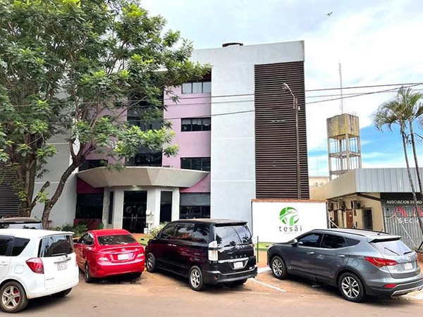 Realizan primera cirugía de Angioplastia carotídea en la Fundación Tesãi | DIARIO PRIMERA PLANA