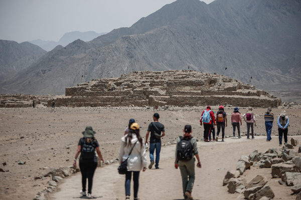 Perú logró "impacto económico" de 157 millones de dólares en Semana Santa - MarketData
