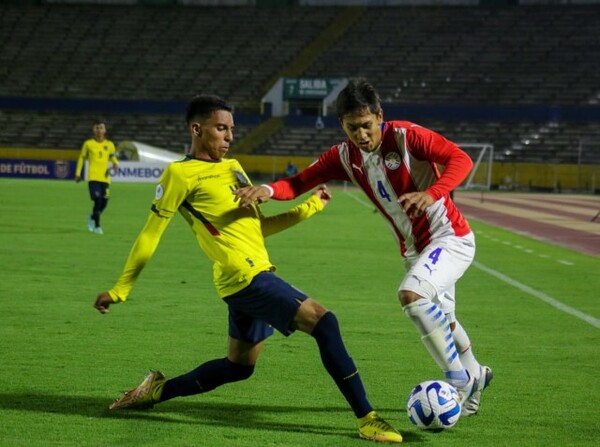 La albirroja sub 17 mermó su rendimiento y cayó en Quito ante Ecuador - La Tribuna