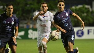 Nacional y Guaireña siguen de capa caída