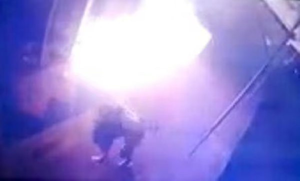 Prendió fuego a local de comida en CDE, porque tardaron en entregar su pedido - Noticiero Paraguay