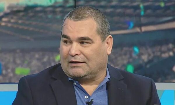 El futuro de José Luis Chilavert podría estar en la política, pero en Argentina - Política - ABC Color