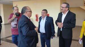 Una vez más aplazan juicio contra exfuncionarios municipales de Encarnación