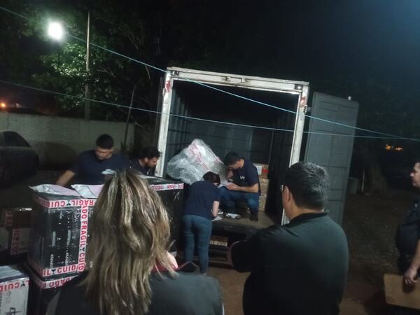 Diario HOY | Asaltan transportadora de productos electrónicos