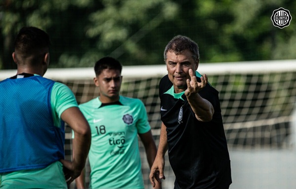 La alineación que prepara Diego Aguirre para enfrentar a Sportivo Luqueño