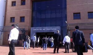 Condenan a dos hombres a 28 años de cárcel por el asesinato de un ganadero en Capitán Bado - Policiales - ABC Color