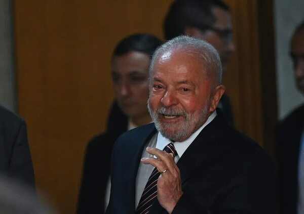 Lula llega a China para apuntalar los vínculos comerciales - Mundo - ABC Color