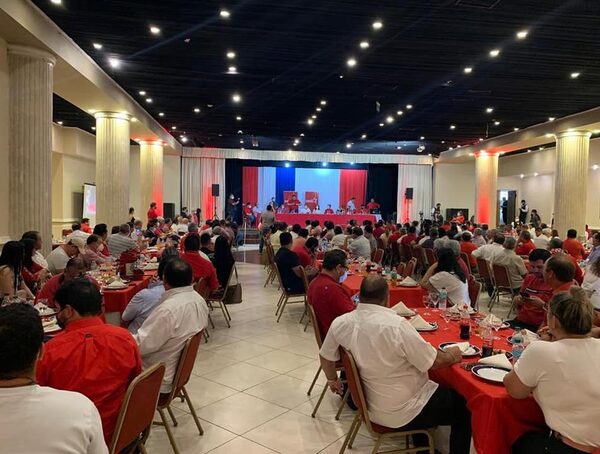 Seccionales de la ANR recibirán dinero para logística en la semana previa al "Día D" · Radio Monumental 1080 AM