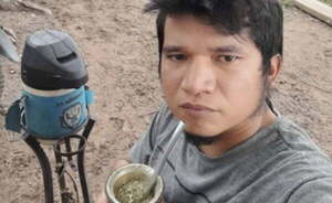 El “Jaka” limpiará baños en hospital por darle cerveza a su beba - Noticiero Paraguay
