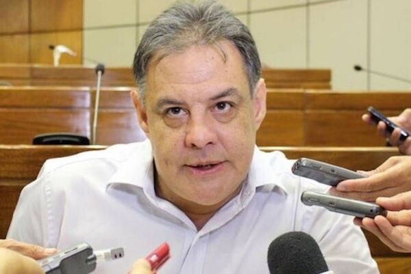 Conflicto por ocupación de base aérea en Edelira | 1000 Noticias