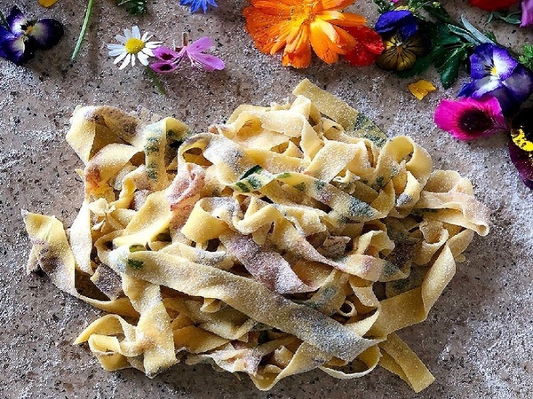 Naciente empresa presenta una manera diferente de comer pastas - La Tribuna