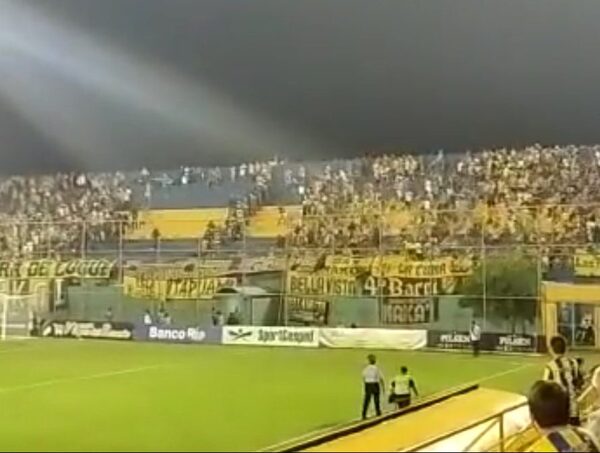 Tribunal Disciplinario de la APF justifica medida contra clubes ante violencia de barras · Radio Monumental 1080 AM
