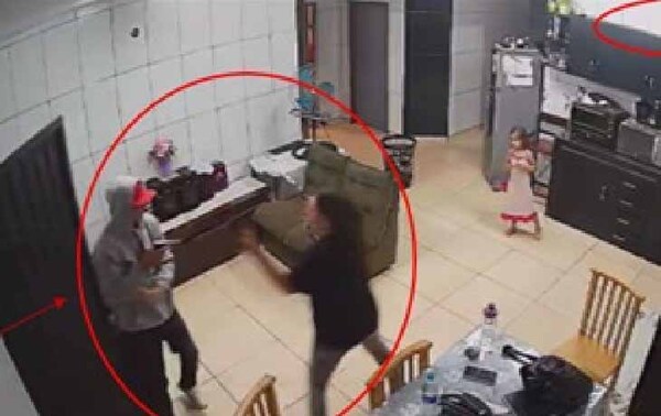 Detienen a un joven de 19 años tras entrar a robar con arma de fuego en una casa en Campo 9 – Prensa 5