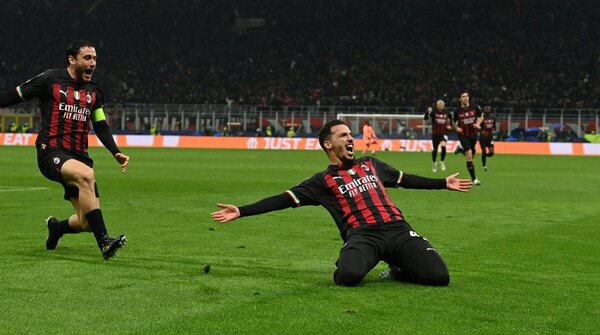 Versus / El Milan impone la camiseta y da el primer golpe ante Napoli