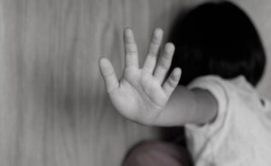 Condenan a 10 años de cárcel a un hombre que abusaba de su nieta