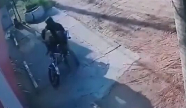 Asaltante de un negocio fue abatido por el propietario - Noticiero Paraguay