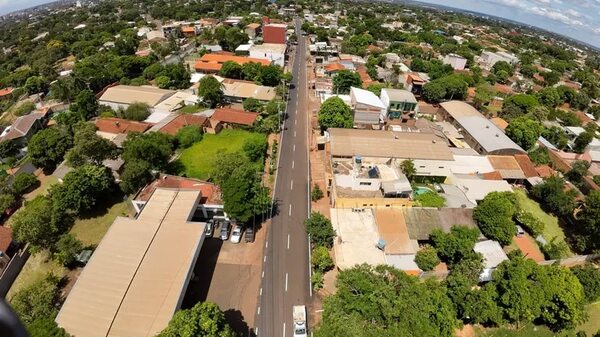 Inauguran primera obra de la planta asfáltica municipal de Ciudad del Este - ABC en el Este - ABC Color