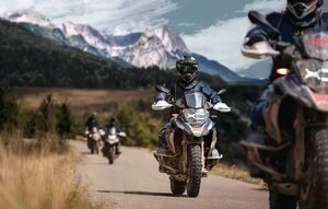 BMW Motorrad invita a Los Alpes - Empresariales - ABC Color