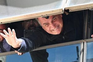 Brasil: Fiscalía defiende inhabilitar a Bolsonaro por atacar el sistema electoral - Mundo - ABC Color