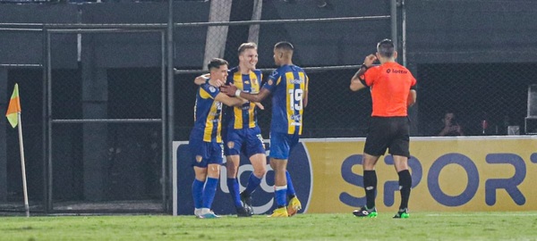 ¡Triunfazo! Sportivo Luqueño derrotó a Olimpia en Sajonia