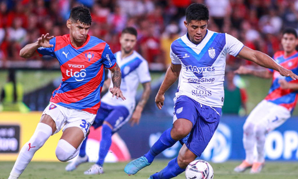 El Ciclón enfrenta a Ameliano con la obligación de otra victoria - OviedoPress