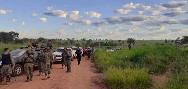 Fiscalía intervino propiedad por invasión y detuvieron a tres personas en Amambay.