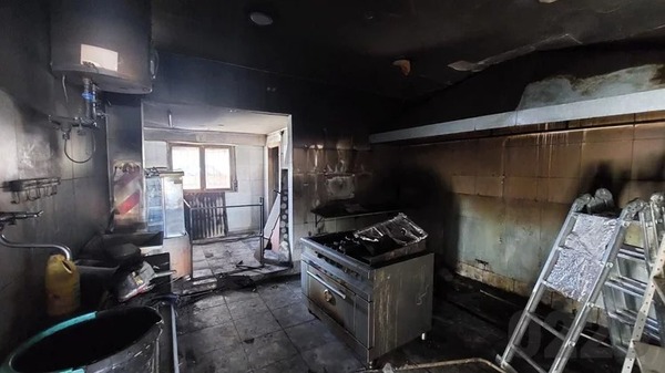 Borracho incendia una hamburguesería porque tardaron en entregarle su pedido