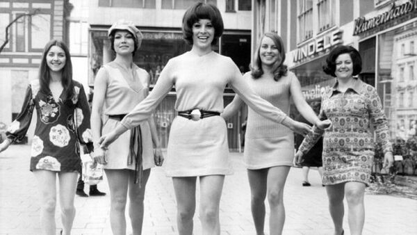 Muere Mary Quant, diseñadora que popularizó la minifalda