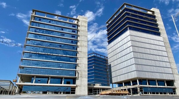 Diario HOY | Gobierno buscará regularizar la obra de las nuevas oficinas