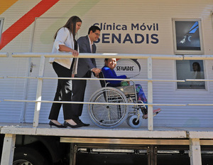 En Arroyos y Esteros ya opera la nueva clínica móvil de la SENADIS