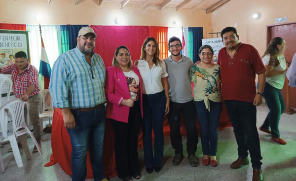 CAH otorgó G. 114 millones en créditos a productores de Puerto Casado - .::Agencia IP::.