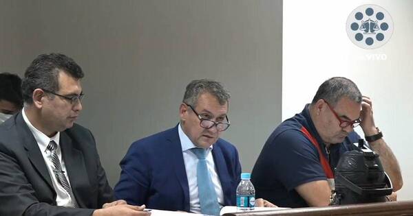La Nación / Estudio Jurídico Marinoni anunció que ya no llevará los casos de Chilavert