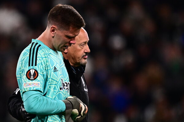Versus / Szczesny, de la Juventus, fue sustituido por dolor en el pecho