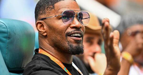 La Nación / El actor Jamie Foxx fue hospitalizado de emergencia