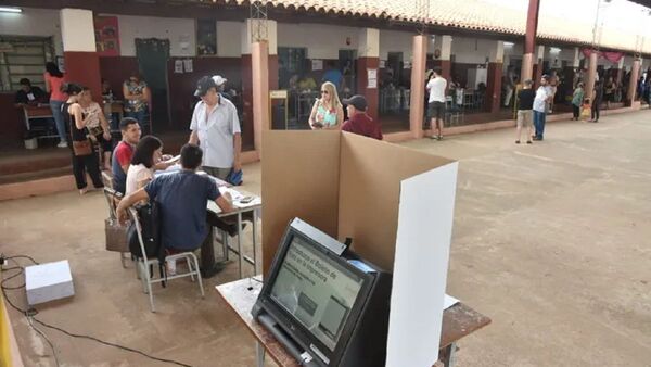 TSJE multará casi G. 100.000 a cada persona que no vote