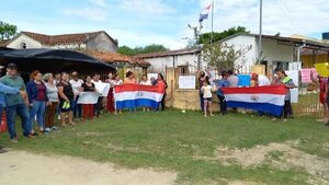 En Puerto Sastre se manifiestan por falta de médicos - Noticias del Chaco - ABC Color