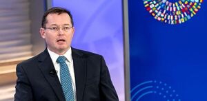 Nigel Chalk: “Para contener la inflación, es importante que los ricos paguen su parte justa de impuestos” - Revista PLUS