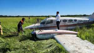 Verifican avioneta que realizó aterrizaje forzoso en Concepción - ADN Digital