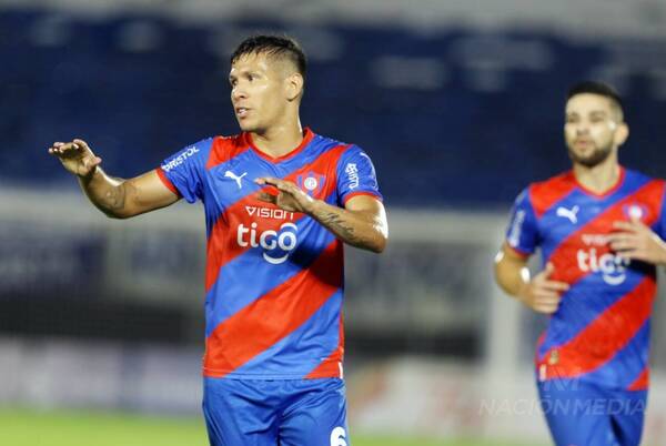 [VIDEO] Volvió a ser Carrascrack: Golazo y triunfo parcial de Cerro