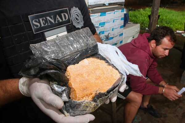 Detuvieron a distribuidor de crack con más de 6 mil dosis en Limpio - Megacadena — Últimas Noticias de Paraguay