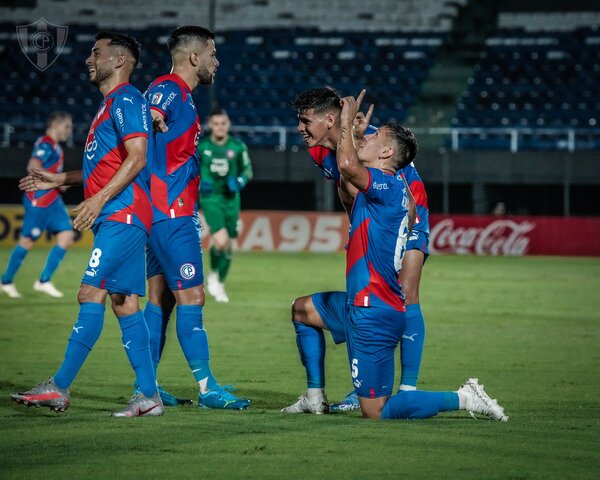 Jean vuelve a ser crucial en victoria azulgrana ante Ameliano | 1000 Noticias