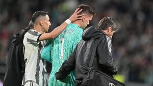 Juventus confirma que Szczesny "está bien"