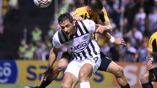 Guaraní y Libertad empatan en Dos Bocas