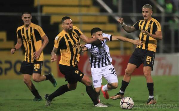 Guaraní supera "lesiones" y rescata un punto ante el Guma