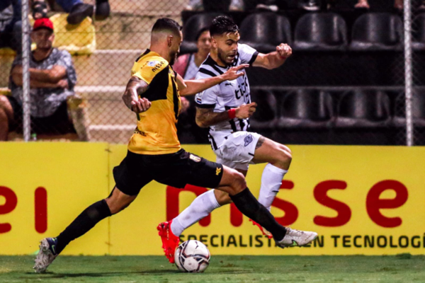 Libertad y Guaraní empatan sin goles en Dos Bocas - Unicanal