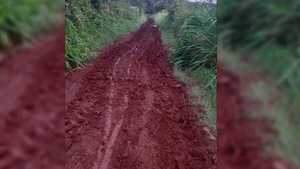 Autoridades de Capitán Miranda ignoran reclamos de vecinos por caminos en mal estado