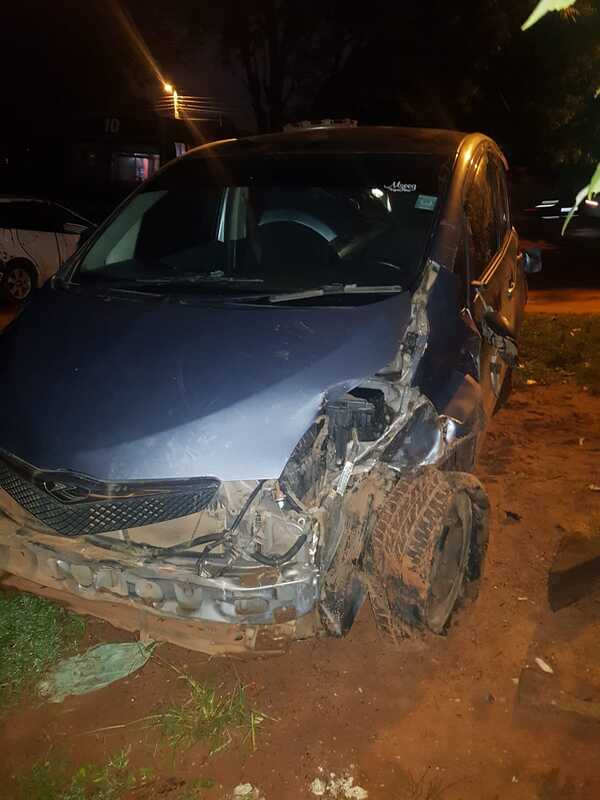 Hurtaron, intentaron huir y terminaron volcando, ocurrió en Capiatá. - C9N